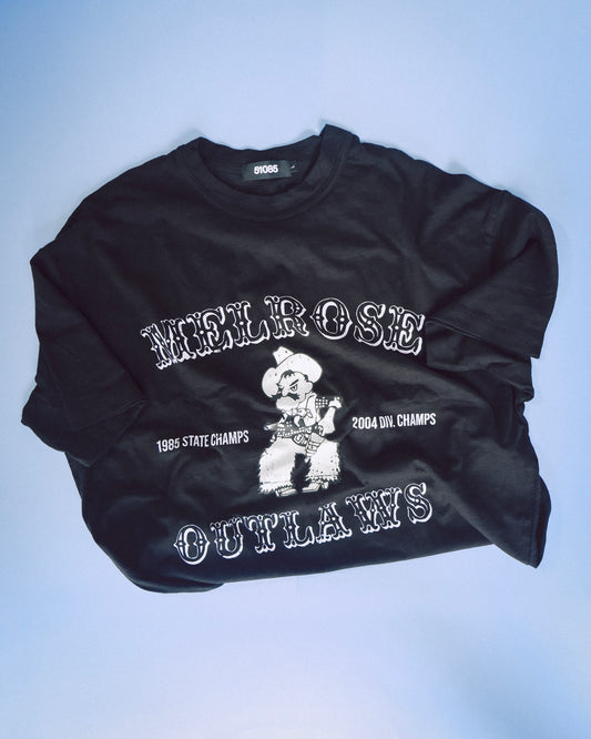 Undefeated, T-Shirt